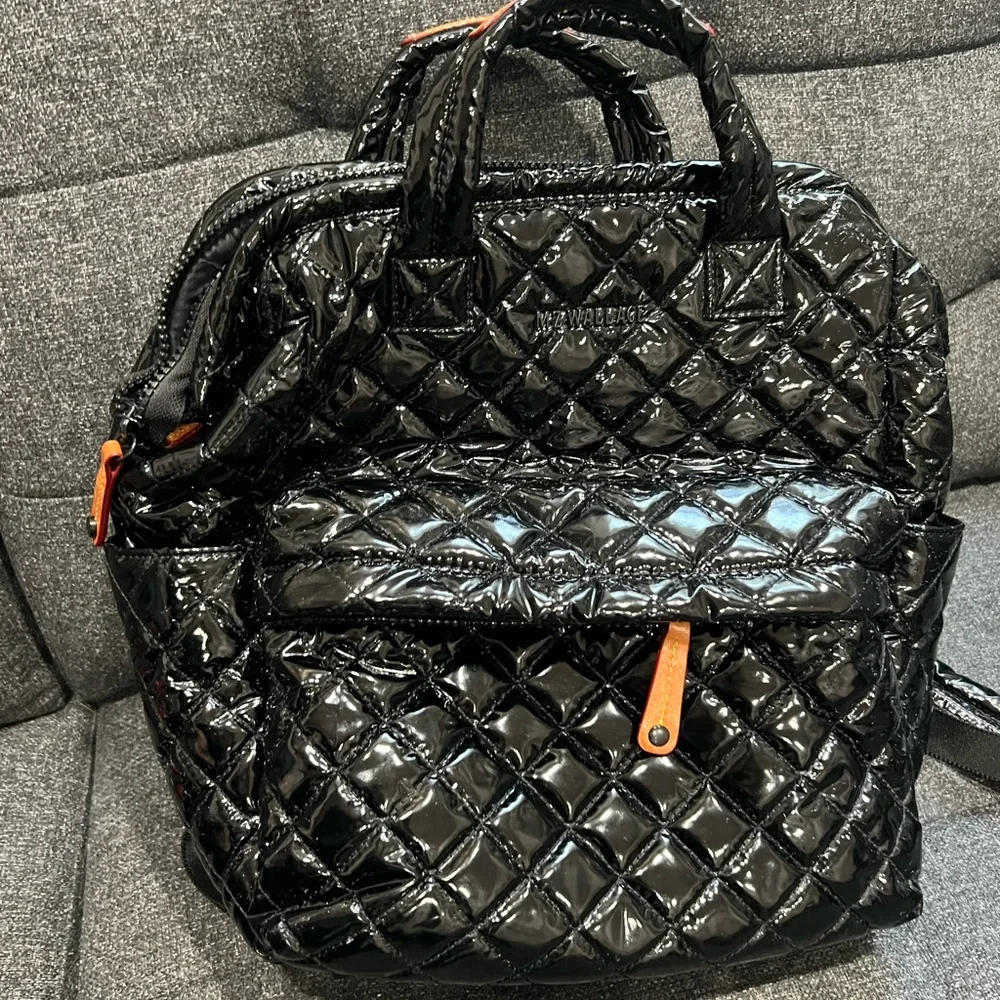 MzWallace Black laquer Quilted Women's Bag top handle
No rips - Picture 1 of 11